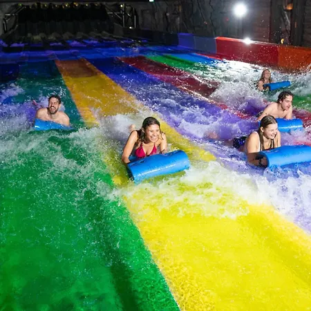 4-sterne Burghotel Castillo Alcazar, Europa-park Erlebnis-resort מלון רוסט