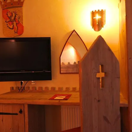 4-sterne Burghotel Castillo Alcazar, Europa-park Erlebnis-resort 4*