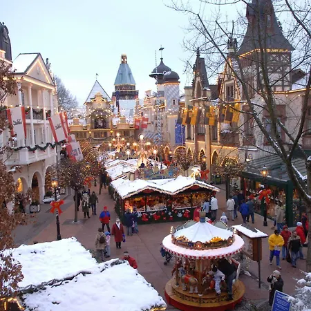 酒店 4-sterne Burghotel Castillo Alcazar, Europa-park Erlebnis-resort