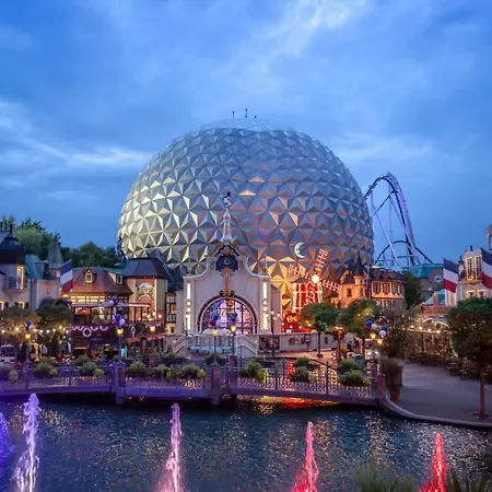 酒店 4-sterne Burghotel Castillo Alcazar, Europa-park Erlebnis-resort 4*