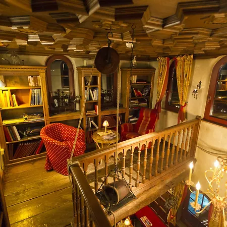 4-sterne Burghotel Castillo Alcazar, Europa-park Erlebnis-resort מלון