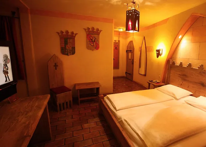 4-sterne Burghotel Castillo Alcazar, Europa-park Erlebnis-resort 4* Rust