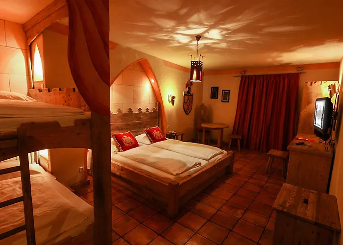 Hotel 4-sterne Burghotel Castillo Alcazar, Europa-park Erlebnis-resort 4*